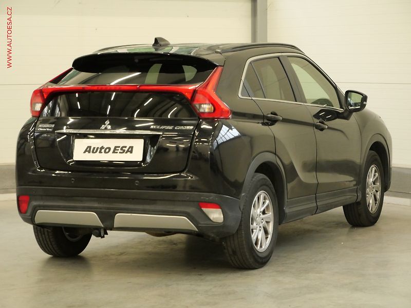 Mitsubishi Eclipse Cross (2018) 1.5 T- MIVEC, 1.maj,ČR, AT - fotka 4 z 22