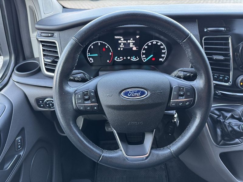 Ford Tourneo Custom (2022) 2.0EcoBlue Xenony Navi Kamera - fotka 7 z 49