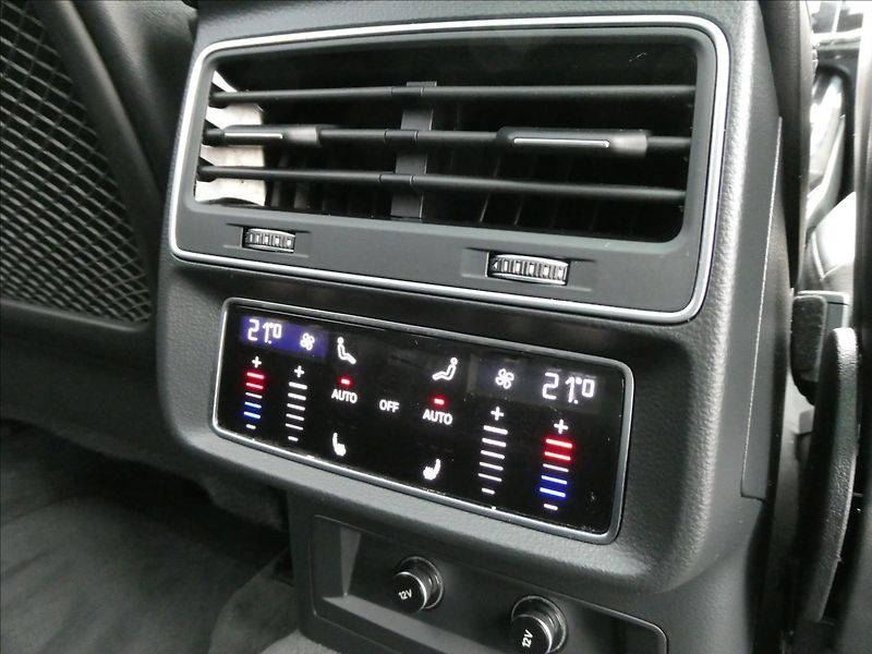 Audi SQ7 4,0 TDi V8 320kWwebasto,matrix - fotka 36 z 50