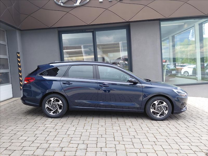 Hyundai i30 (2026) WG 26 1,0 T-GDI MT SMART - fotka 4 z 22