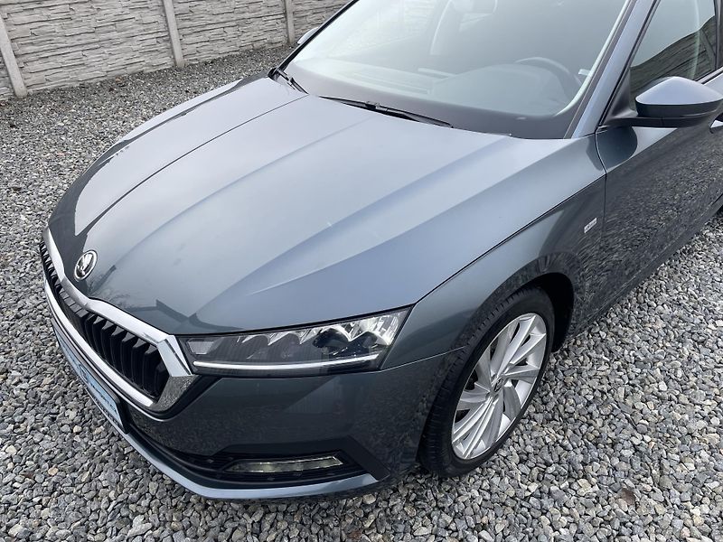 Škoda Octavia 2.0TDi 115PS LED VIRT NAVI DPH - fotka 17 z 189