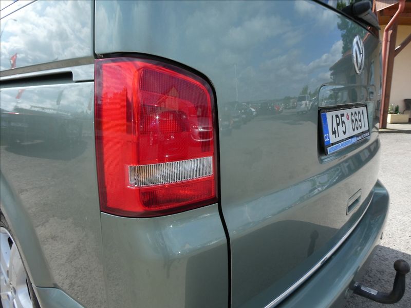 Volkswagen Multivan 2,0 TDi DSG 4x4,závěs,HIGHLINE - fotka 11 z 44