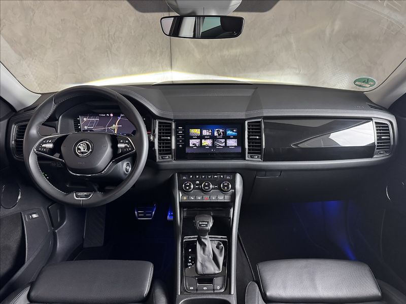 Škoda Kodiaq 2,0 TDi  DSG 4x4 L&K Virtual L - fotka 17 z 49