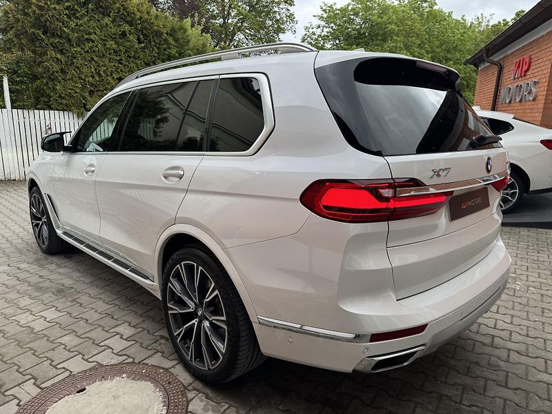 BMW X7 40xD-R22-SKY-LCD-NOČNÍ V-ČR - fotka 3 z 44