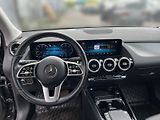 Mercedes-Benz GLA 180d Aut. - náhled 11