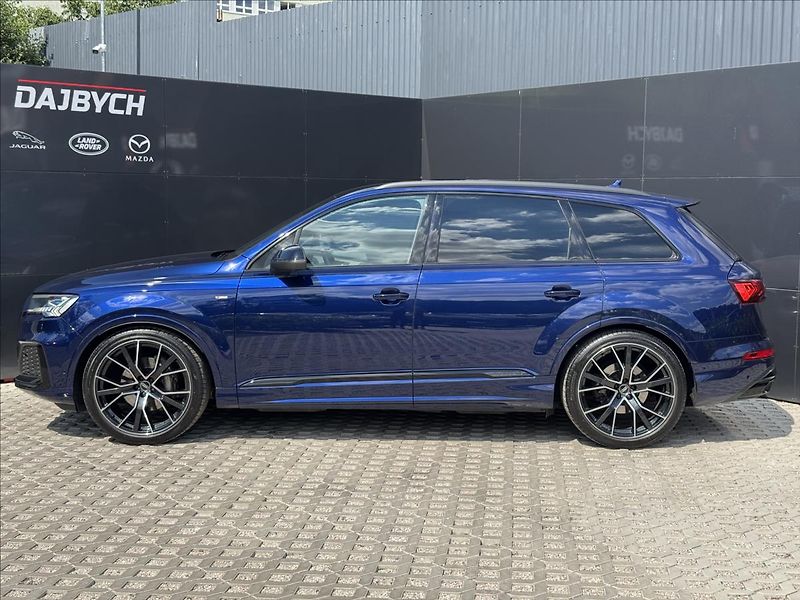 Audi Q7 3,0 50TDI S-LINE quattro ČR DP - fotka 5 z 38