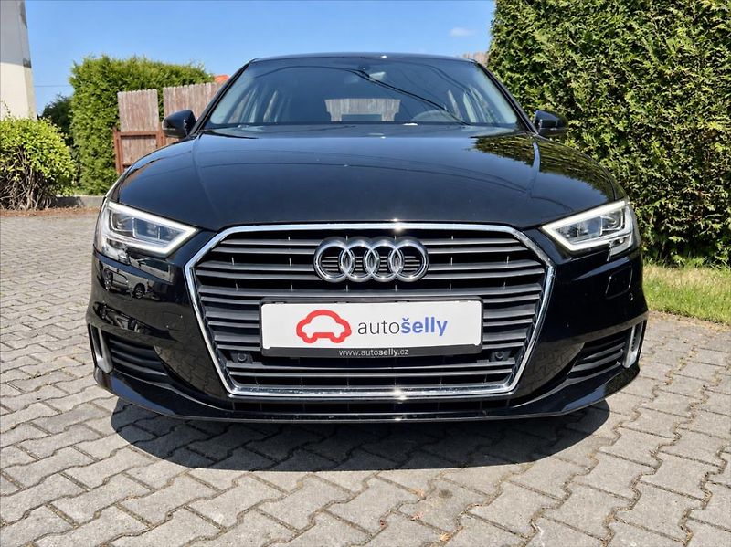 Audi A3 35 TFSi  LED  KLIMA  110kw - fotka 8 z 41