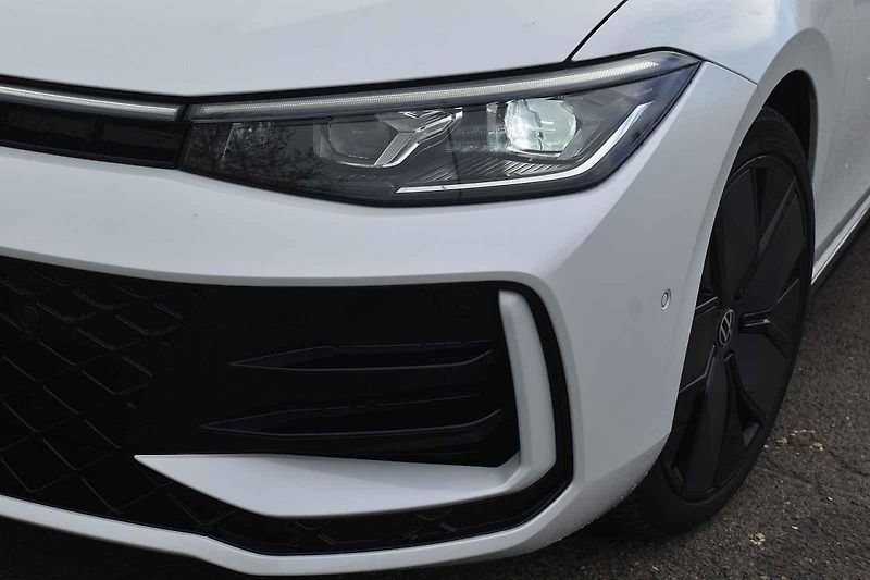 Volkswagen Passat se opět vylepšil. Škoda, že bude poslední