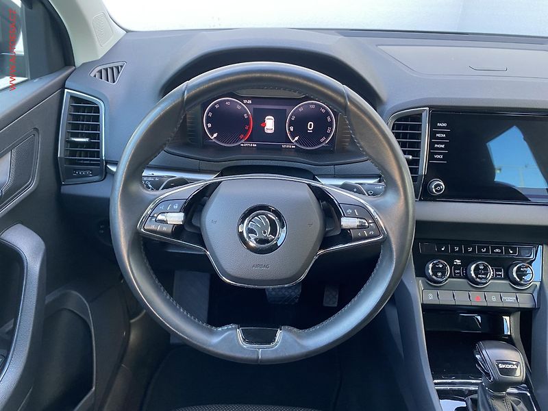 Škoda Karoq (2022) 1.5 TSi, Ambition, DSG, LED - fotka 11 z 20