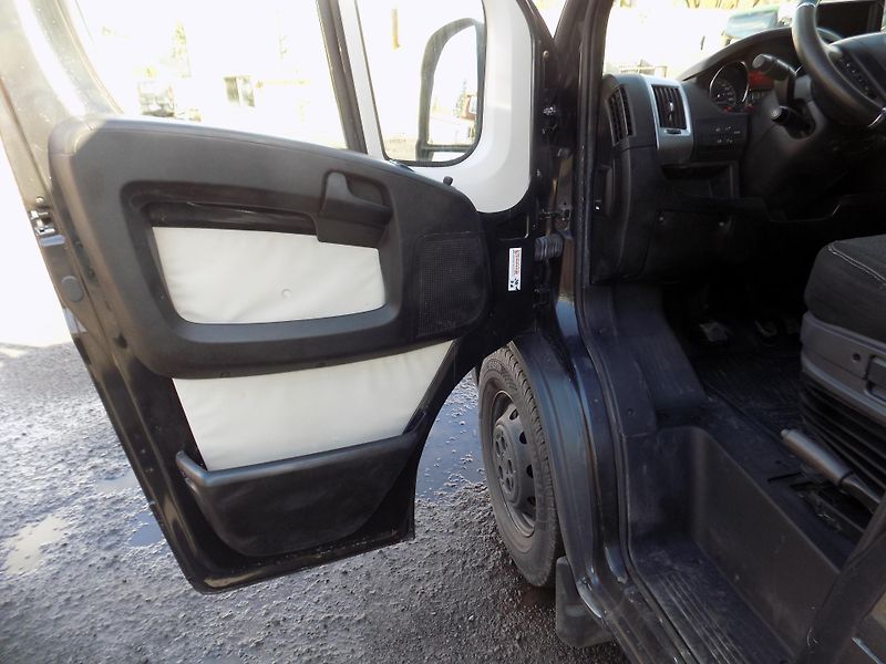 Fiat Ducato (2015) 3,0 130KW 7 MÍST VALNIK - fotka 14 z 42