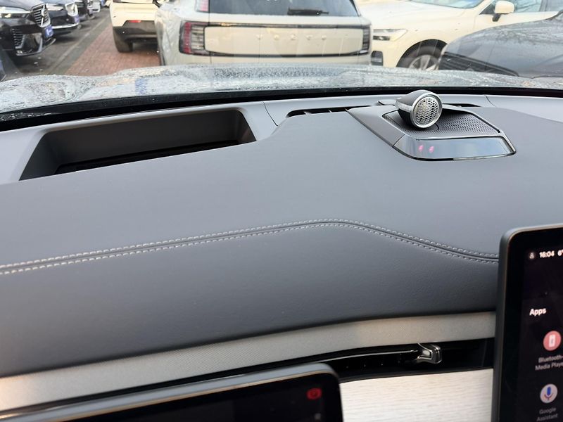 Volvo EX90 6MÍSTNÉ PLUS Single Motor RWD - fotka 17 z 19