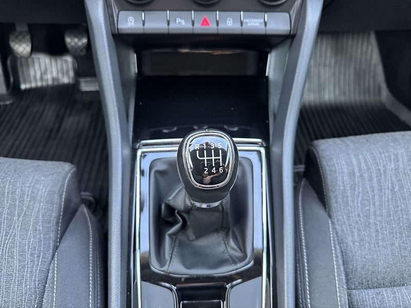 Škoda Karoq (2019) 2.0TDi Style LED Navi Tempomat - fotka 8 z 49