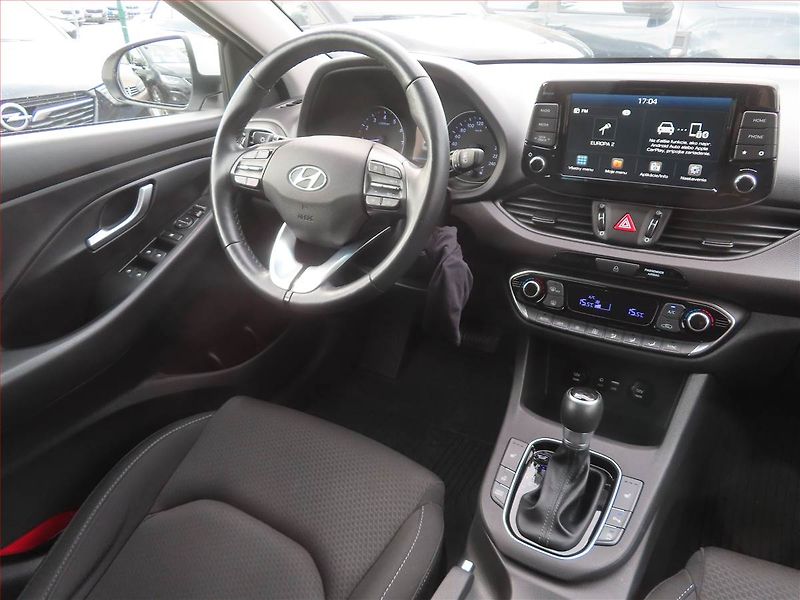 Hyundai i30 (2020) Family 1.4 T-GDI, Automat - fotka 7 z 21