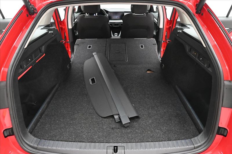 Škoda Octavia 1,4 TSI iV 110kW DSG Style SoH - fotka 11 z 32