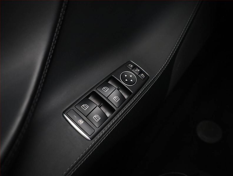 Tesla Model S (2017) 100D, SoH 93% - fotka 15 z 21