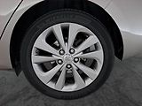 Toyota Auris (2014) Hybrid, Automat, Navi - náhled 14