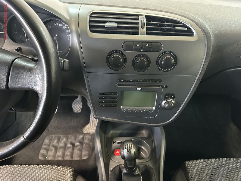Seat Leon (2008) 1.4i, Reference - fotka 12 z 16