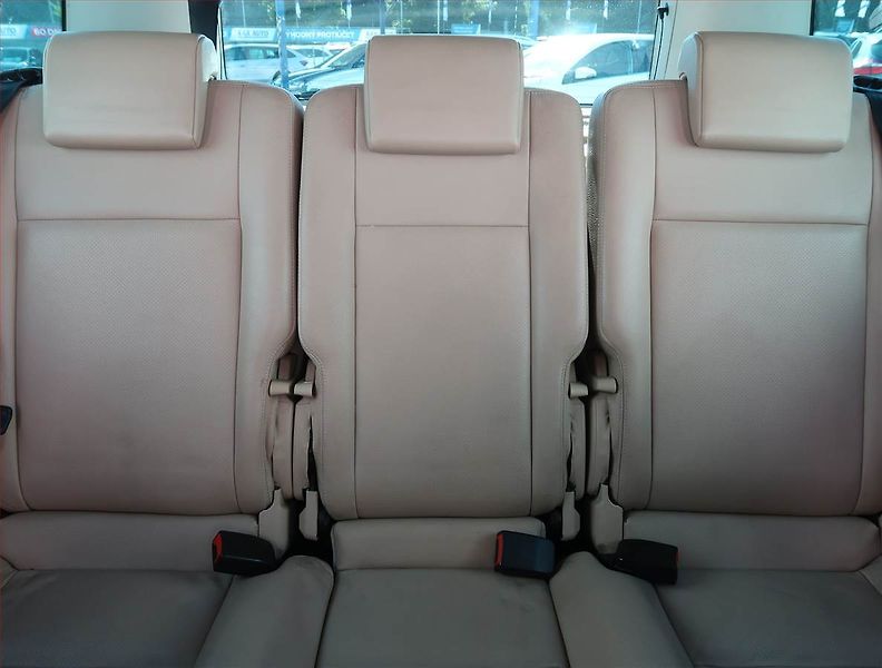 Ford C-MAX (2005) Ghia 2.0 TDCi, nová STK, Tažné - fotka 10 z 19