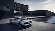 Koncepční vůz Peugeto E-Legend