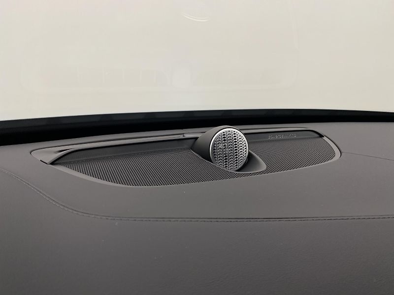 Volvo XC90 (2026) T8 AWD Plug-in BRIGHT ULTRA - fotka 38 z 75