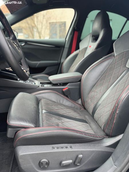 Škoda Octavia VRS 180 kW sport. výfuk - fotka 16 z 42