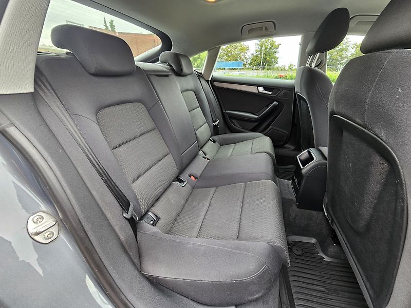 Audi A5 (2012) 3.0TDI 180kW QUATTRO SPORTBACK - fotka 29 z 37