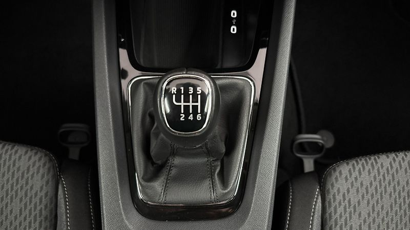 Škoda Octavia 2.0 TDI Style - fotka 23 z 27
