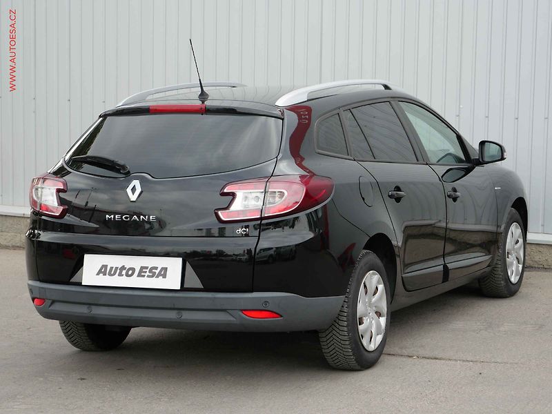Renault Mégane (2016) 1.5 dCi, Limited, navi - fotka 4 z 21