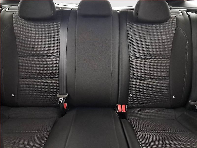 Hyundai i30 (2016) 1.6 CRDi, Tempomat - fotka 10 z 16
