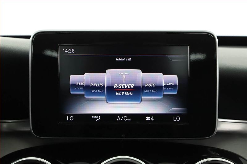 Mercedes-Benz Třídy C (2017) C 200 4MATIC, 4X4, Automat - fotka 13 z 21