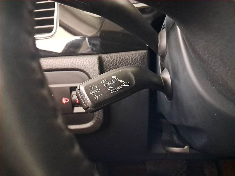 Volkswagen Touareg (2012) 3.0 TDI, 4X4, Automat - fotka 20 z 21