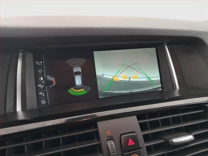 BMW X3 (2016) M Sport xDrive20d, 4X4 - fotka 22 z 22