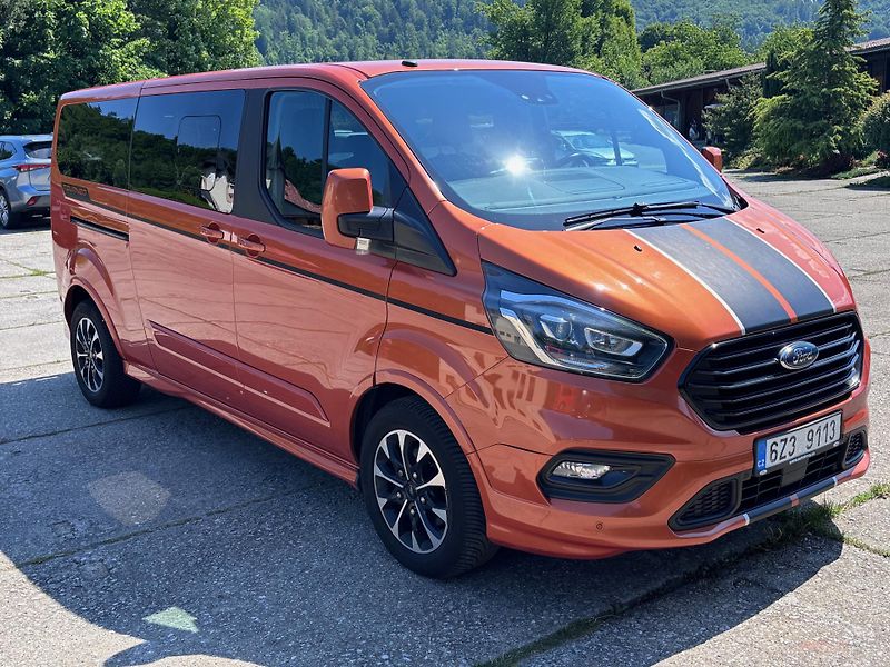 Ford Tourneo Custom (2018) Turneo Custom L2Sport - fotka 2 z 14