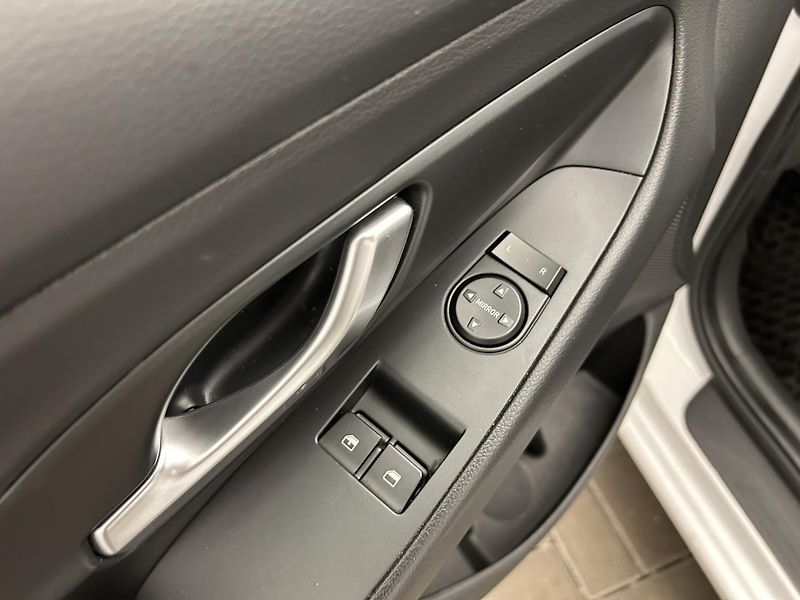 Hyundai i30 1.0 TGDI  Start Plus - fotka 21 z 22