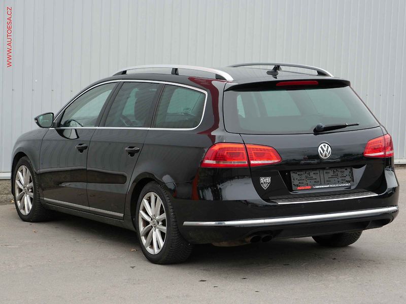 Volkswagen Passat (2013) 2.0 TSi, Highline, DSG, bixen - fotka 6 z 27