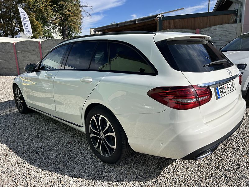 Mercedes-Benz Třídy C (2019) 220 D 143 KW 9G MULTIBEAM TOP - fotka 11 z 36