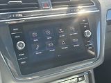 Volkswagen Tiguan 1,4 TSI DSG R-line matrix virt - náhled 19