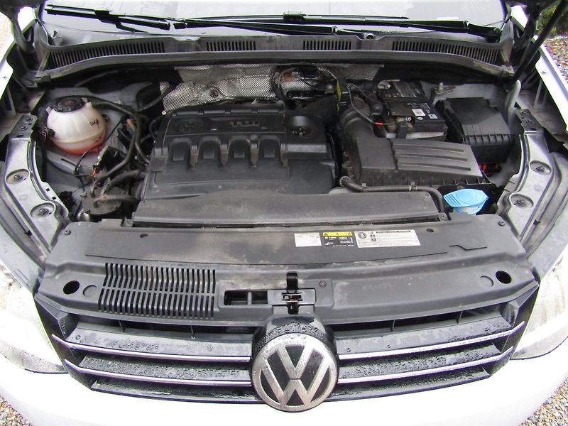 Volkswagen Sharan (2017) 2. 0 TDI 135kW DSG  ACC - fotka 39 z 40