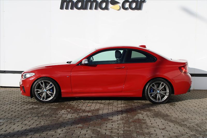 BMW Řada 2 M235i xDrive 240kW NAVI ČR - fotka 4 z 24