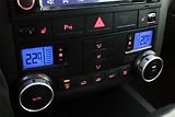 Volkswagen Touareg (2007) 3.0 V6 TDI, 4X4, Automat - náhled 14