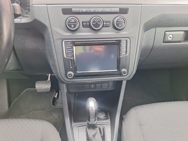 Volkswagen Caddy (2017) MAXI 2,0TDi 5míst DSG - fotka 13 z 19