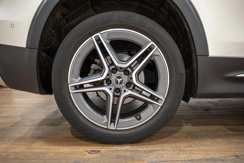 Mercedes-Benz GLB 200d 4Matic AMG Packet - fotka 39 z 41