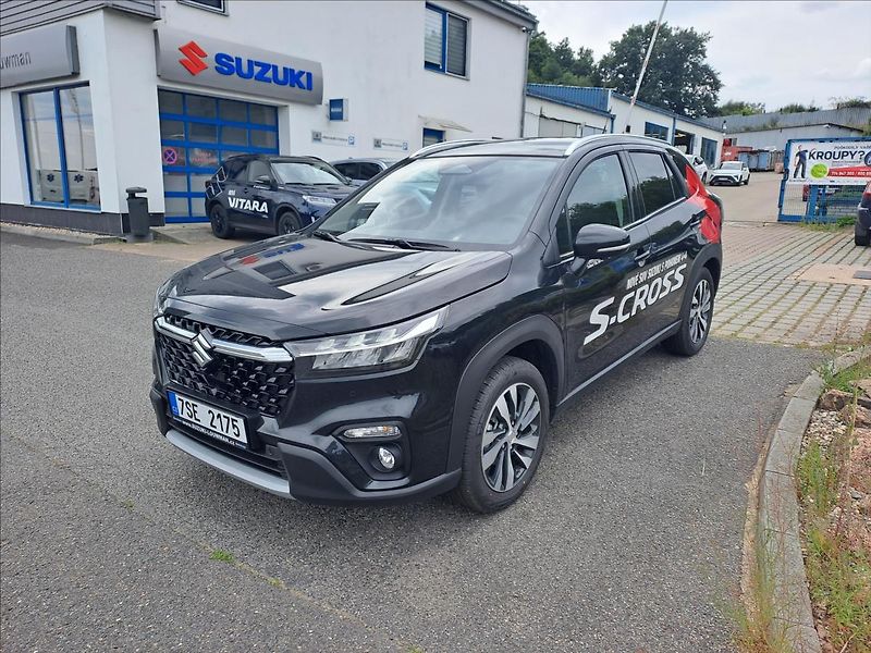 Suzuki S-Cross 1,4 Elegance AllGrip MY25 - fotka 3 z 21