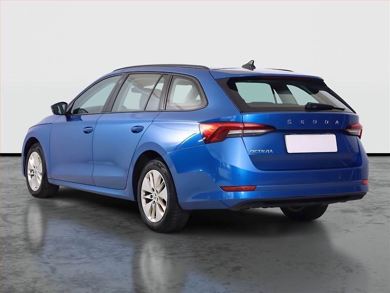 Škoda Octavia (2023) Ambition Plus 2.0 TDI - fotka 4 z 22