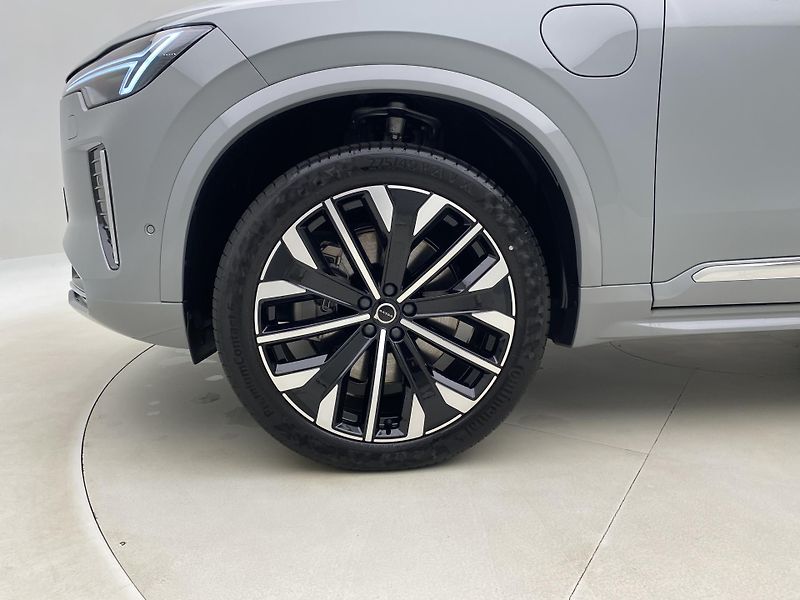Volvo XC90 (2026) T8 AWD Plug-in BRIGHT ULTRA - fotka 18 z 72