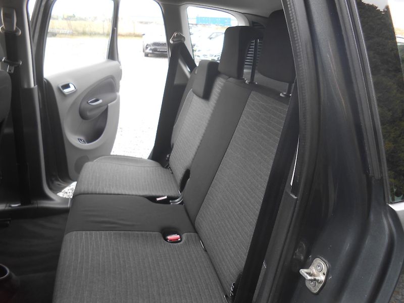 Citroën C3 Picasso 1.6HDi, Tažné,KLIMA!! - fotka 23 z 40