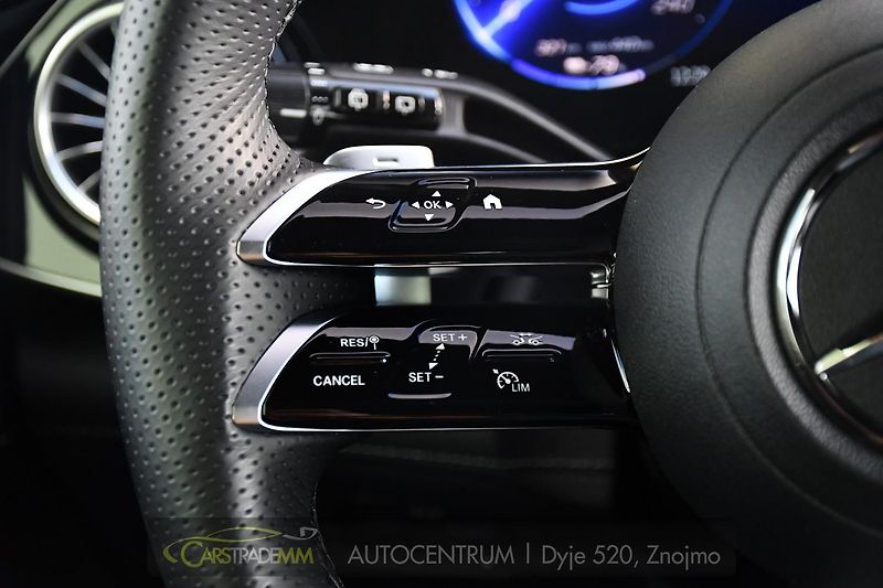 Mercedes-Benz EQE 500 4M PANOR HYPERSCREEN - fotka 28 z 62