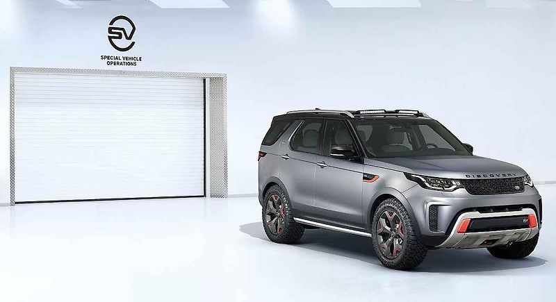 Land Rover Discovery SVX.