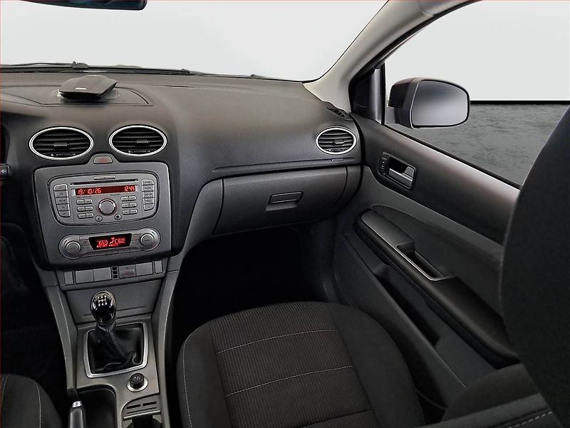 Ford Focus (2009) 1.6 TDCi, po STK, Klima - fotka 8 z 18