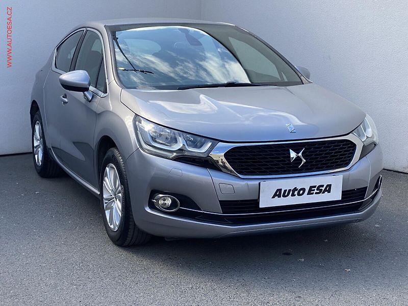 DS Automobiles DS4 (2018) 1.2PT, AC, navi, park.asist - fotka 1 z 18